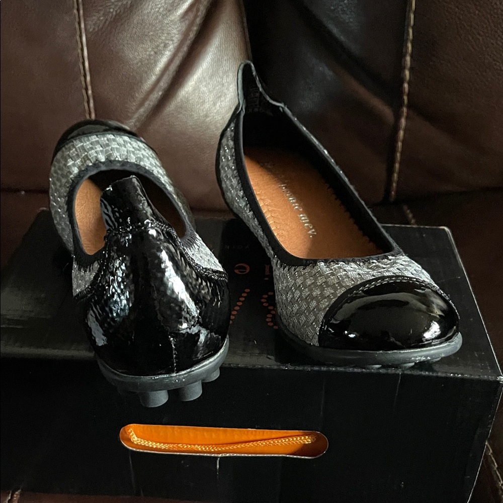 Bernie Mev Elegant Black and Gray Women's Shoes